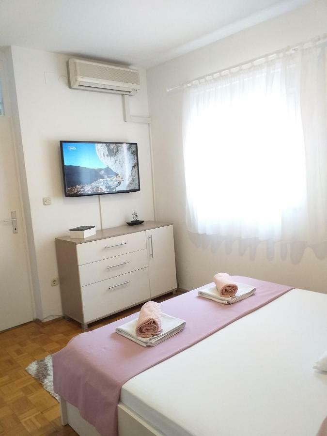 Apartman Jurilj Makarska Exteriör bild