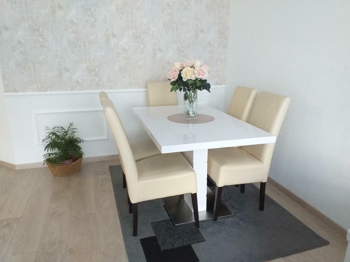 Apartman Jurilj Makarska Exteriör bild
