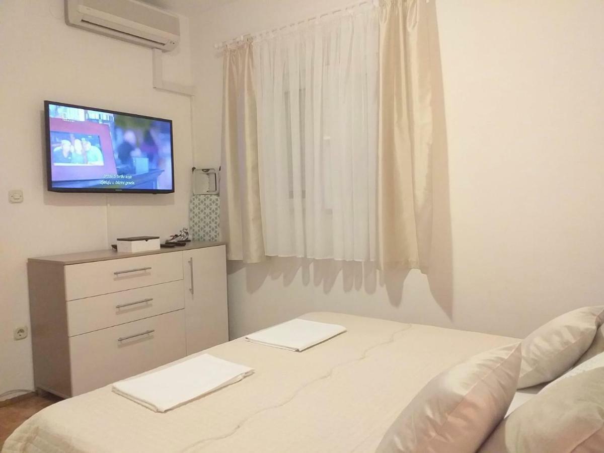 Apartman Jurilj Makarska Exteriör bild